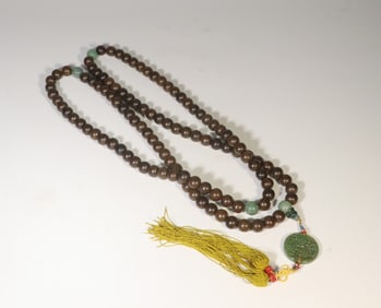 An Agarwood Prayer Beads Necklace