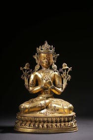 A Gilt Bronze Guanyin Statue