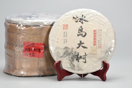 A Set of Seven Pu'er Tea Cakes