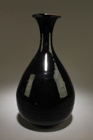 A Pottery Vase