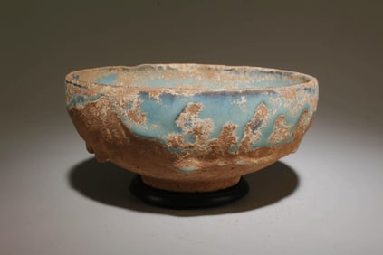 A Junyao Bowl with Stand