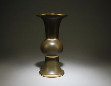 A Tea-Glazed Vase