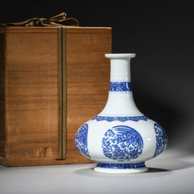 Blue and White Phoenix Neck Vase