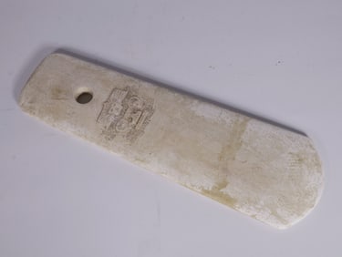A Jade Yue Axe
