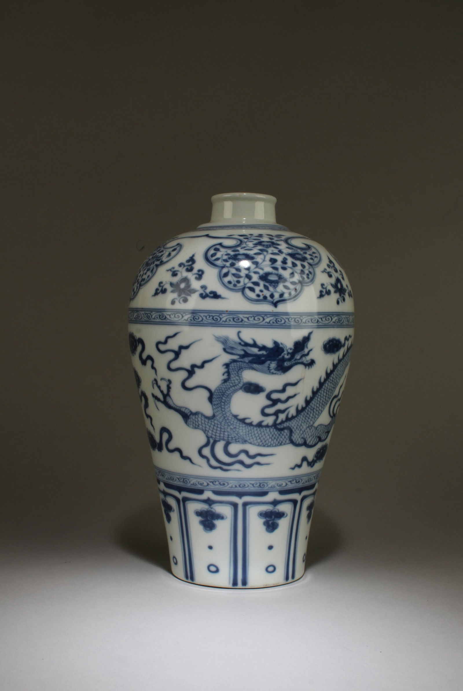 A Blue & White Porcelain Meiping Vase (1 of 7)