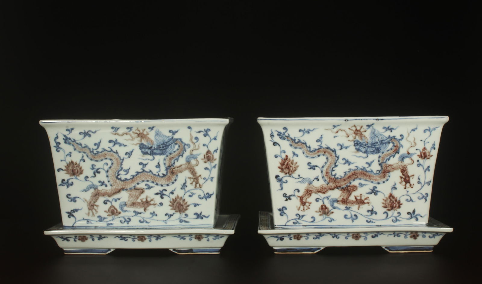 A Pair of Rectangular Plant Pots: A Pair of Rectangular Plant Pots. Dimensions: 17cm x 23cm x 17.2cm