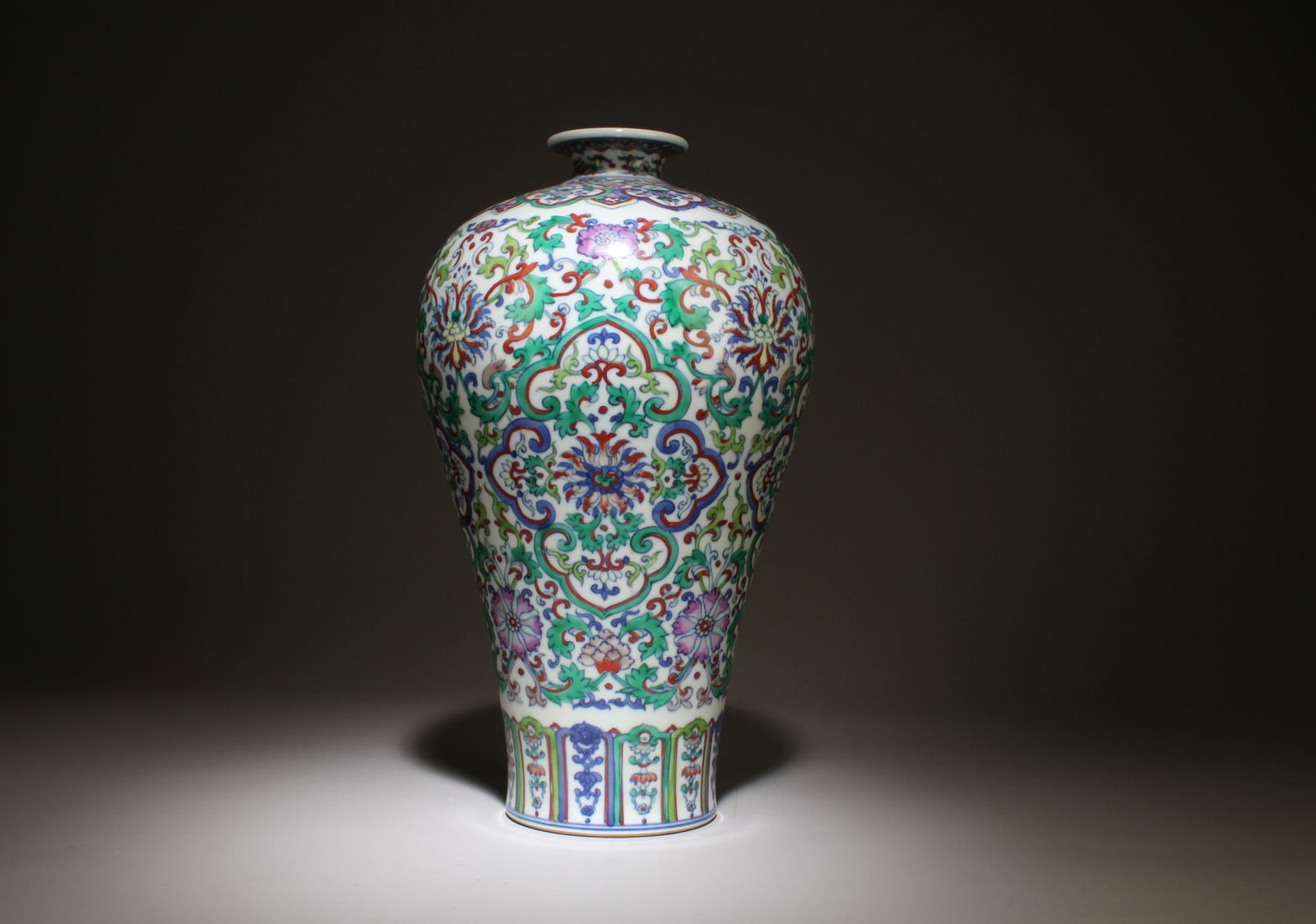 A Doucai Vase - 4
