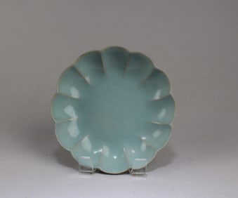 Chinese Ruyao Plate