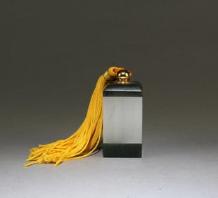 Western-Styled Decorative Ornament