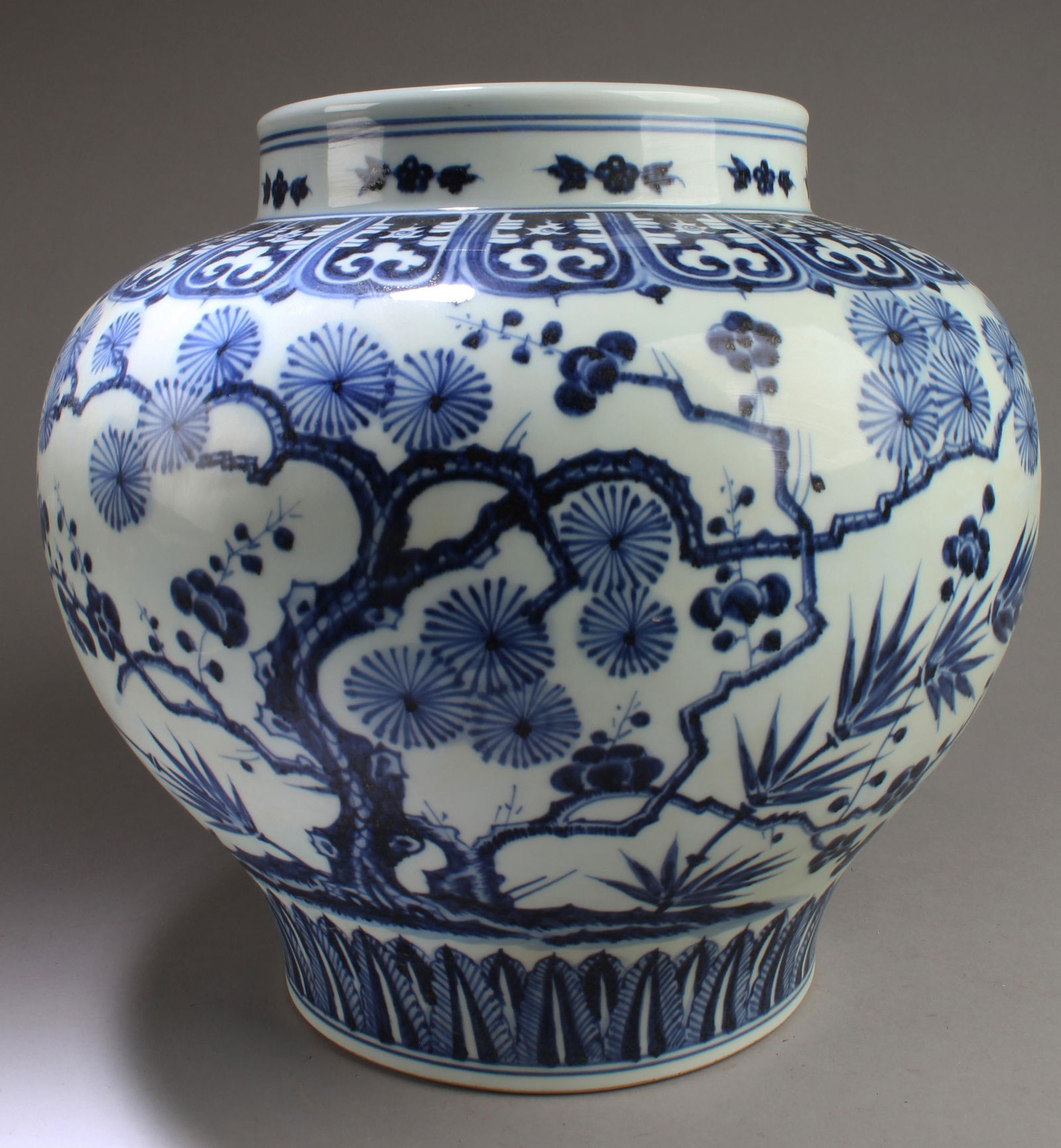 Chinese Blue & White Porcelain Jar (1 of 4)