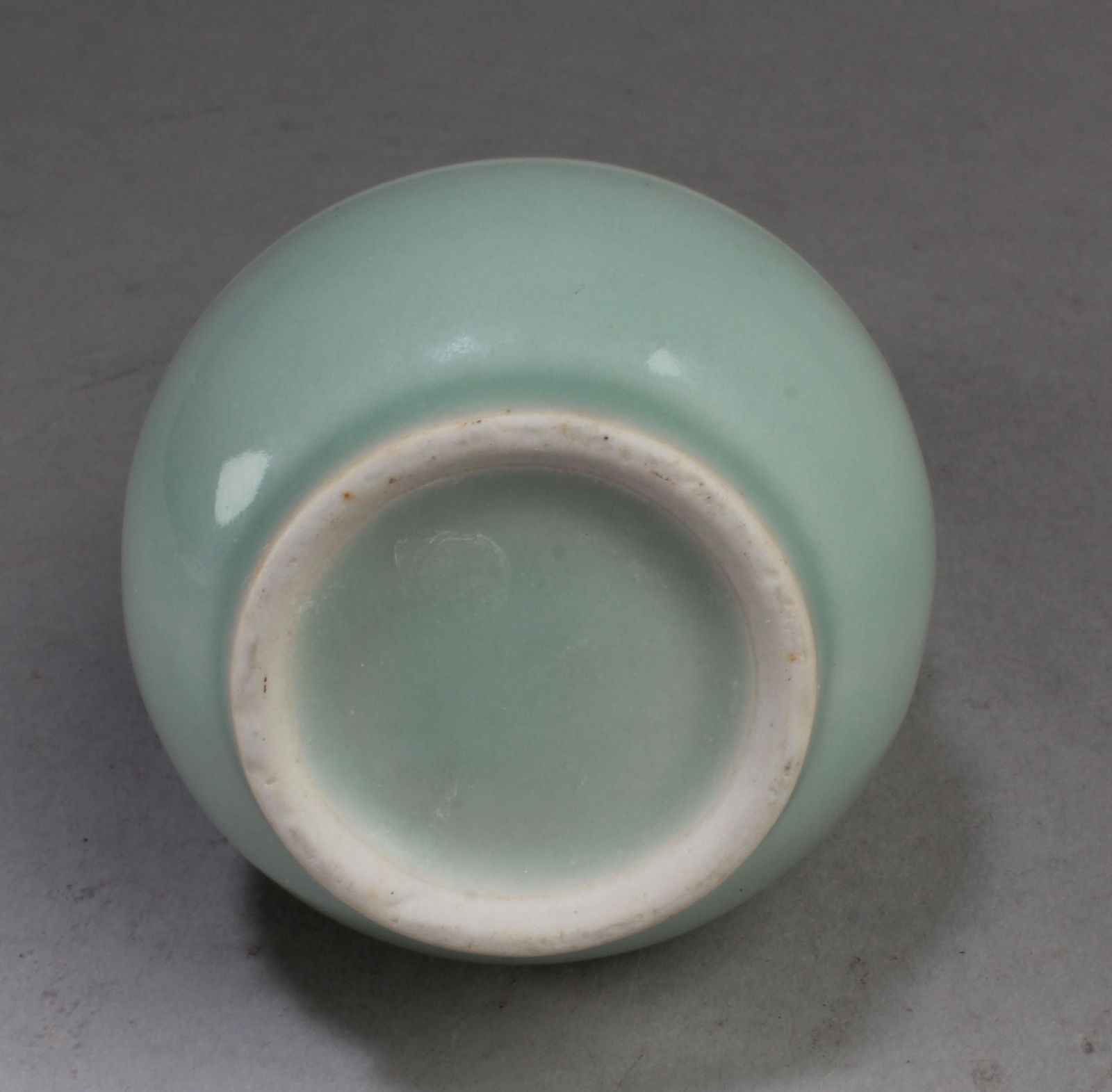A Korean Celadon Vase - 4