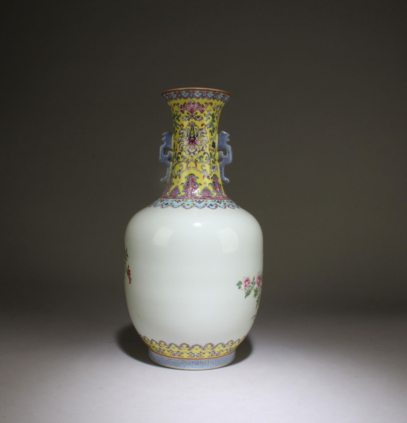 A Fencai Vase with Box - 4