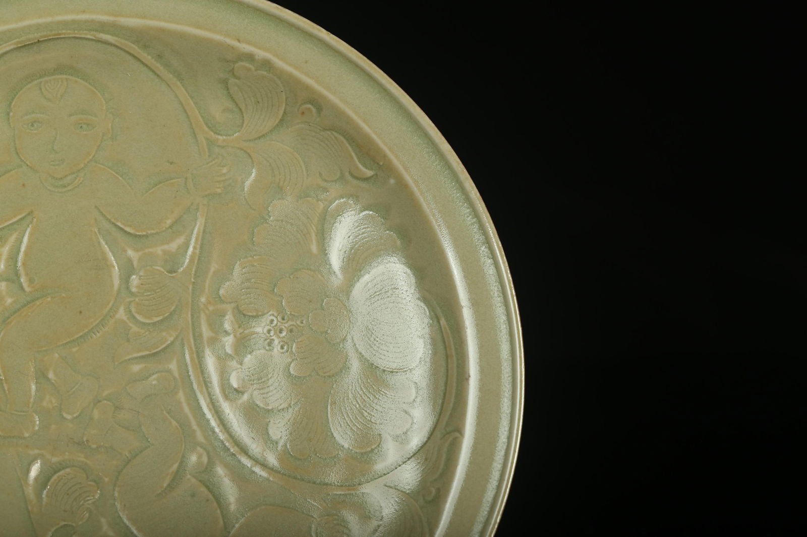 A Yaozhou Plate - 4