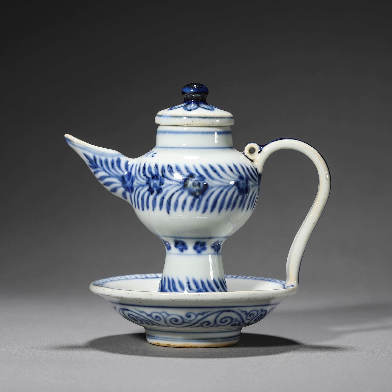 Blue and White Flower Pot-Shape Lamp (1 of 10)