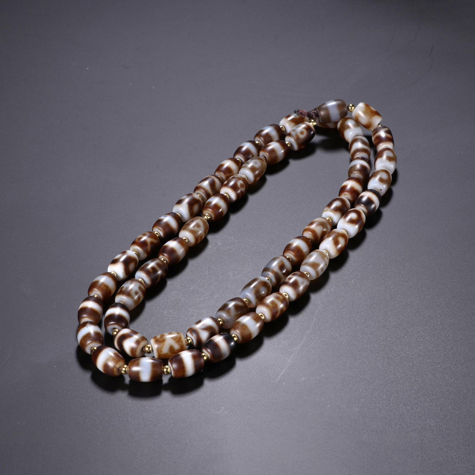 Dzi Bead Pendant (1 of 6)