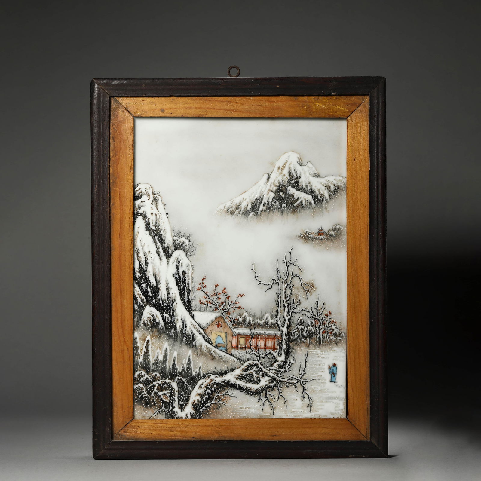 Grisalle Glaze Snowy View Hanging Screen: Grisalle Glaze Snowy View Hanging Screen. Length: 9.45" Width: 6.69"