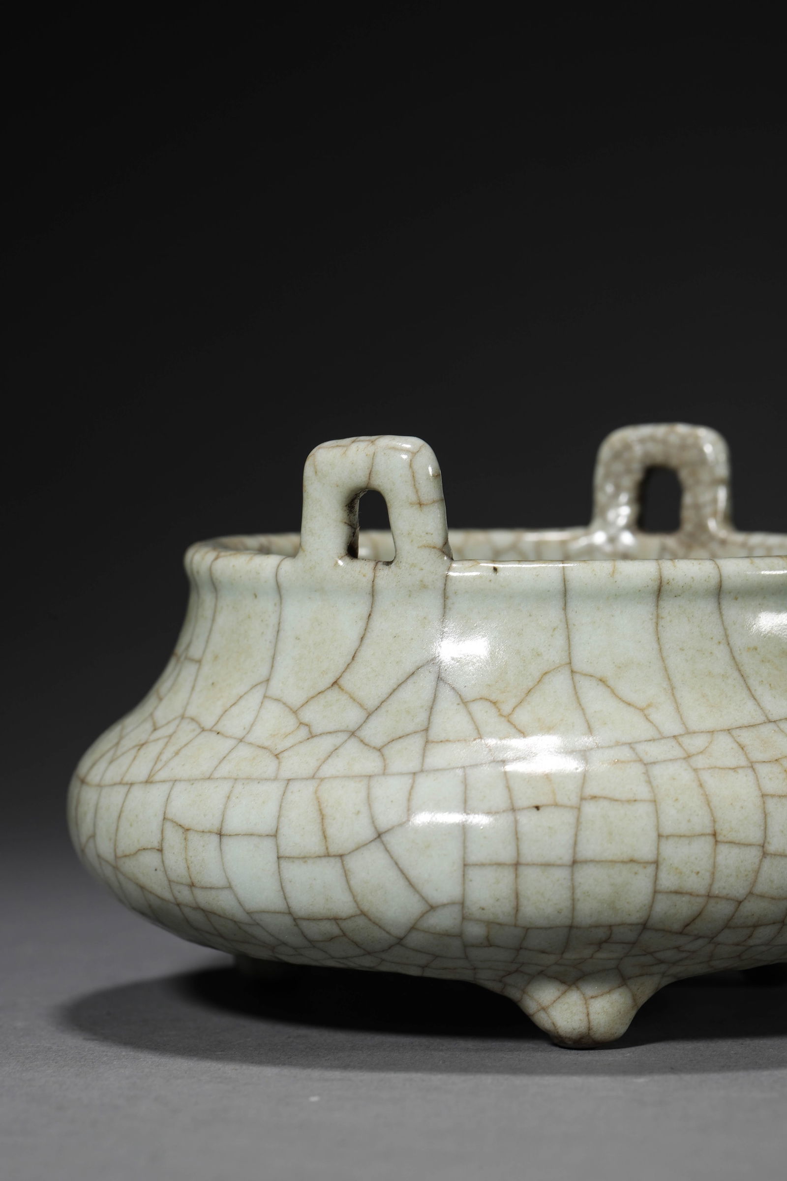 Ge Type Double Eared Censer - 3