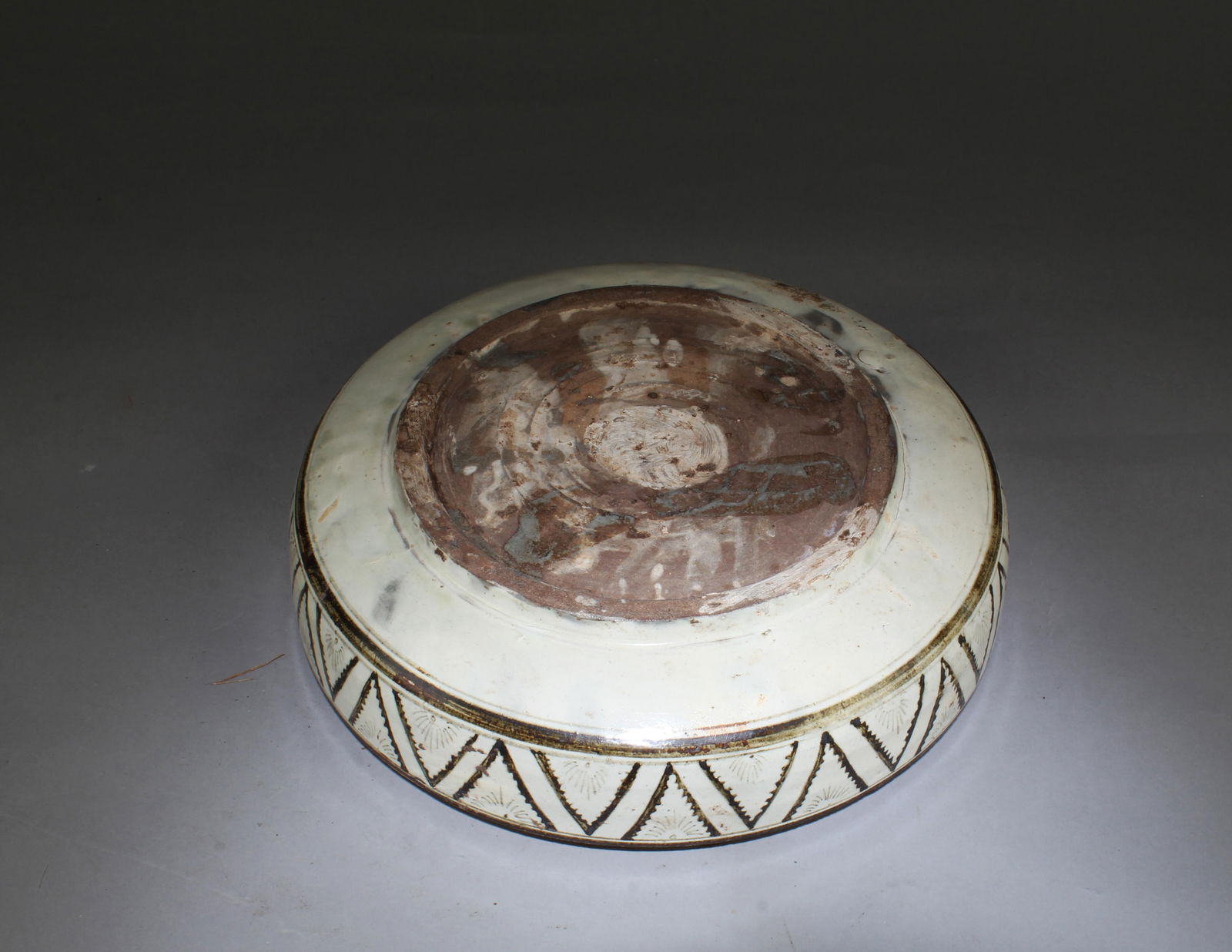 A CiZhou Round Box - 7