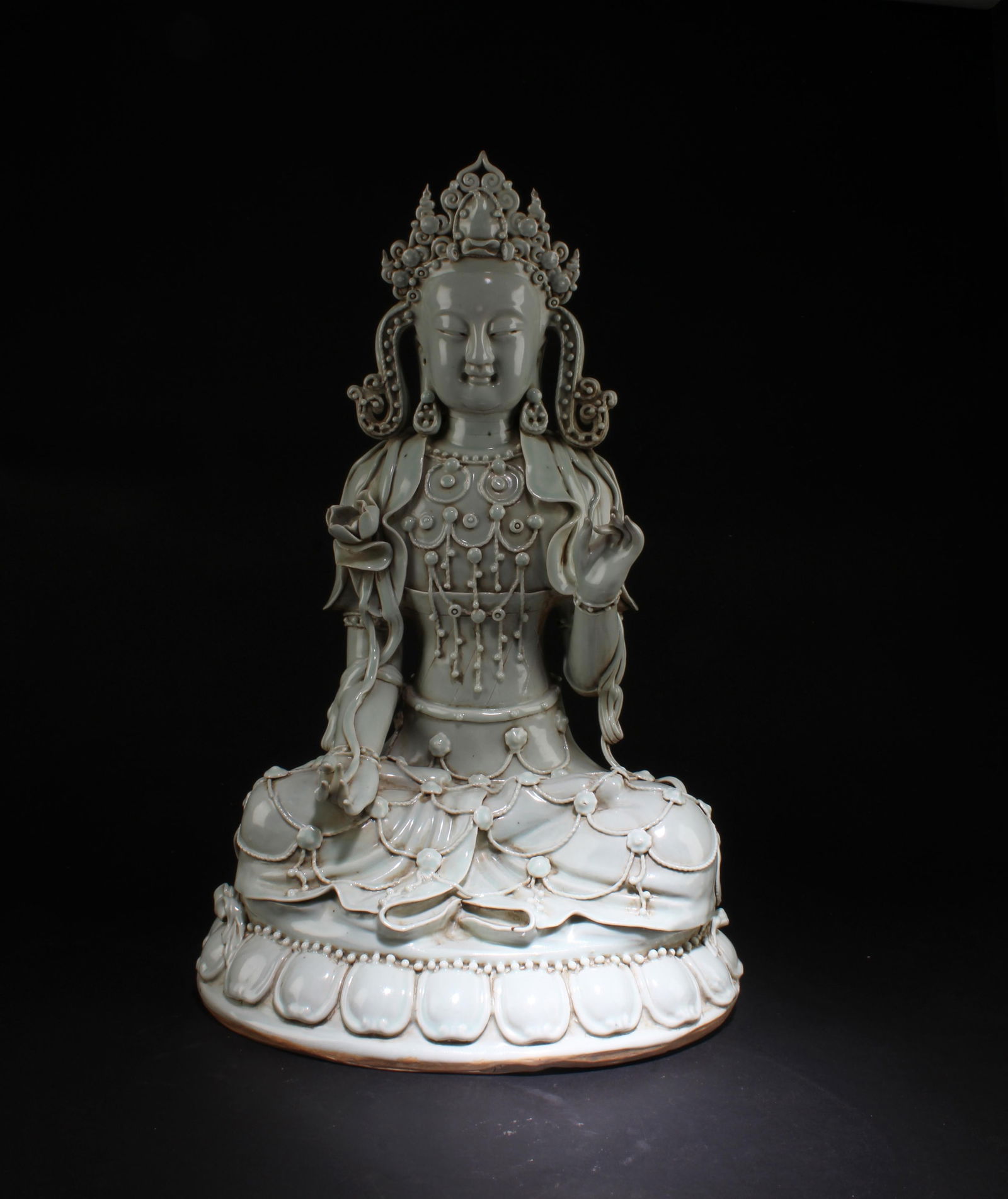 A YinQing Seated Guanyin Statue (1 of 8)