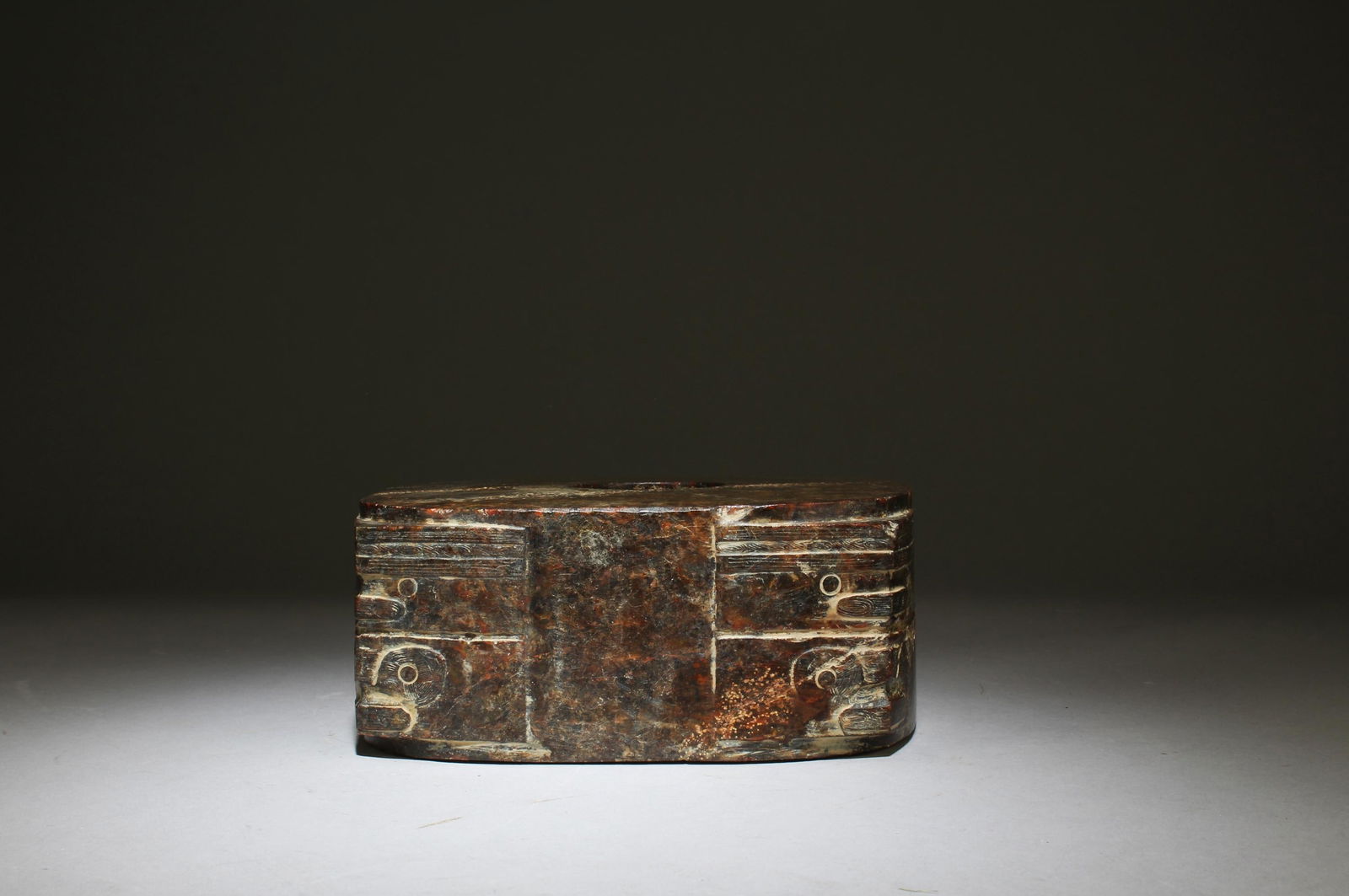 A Carved Jade 'Cong' (1 of 6)