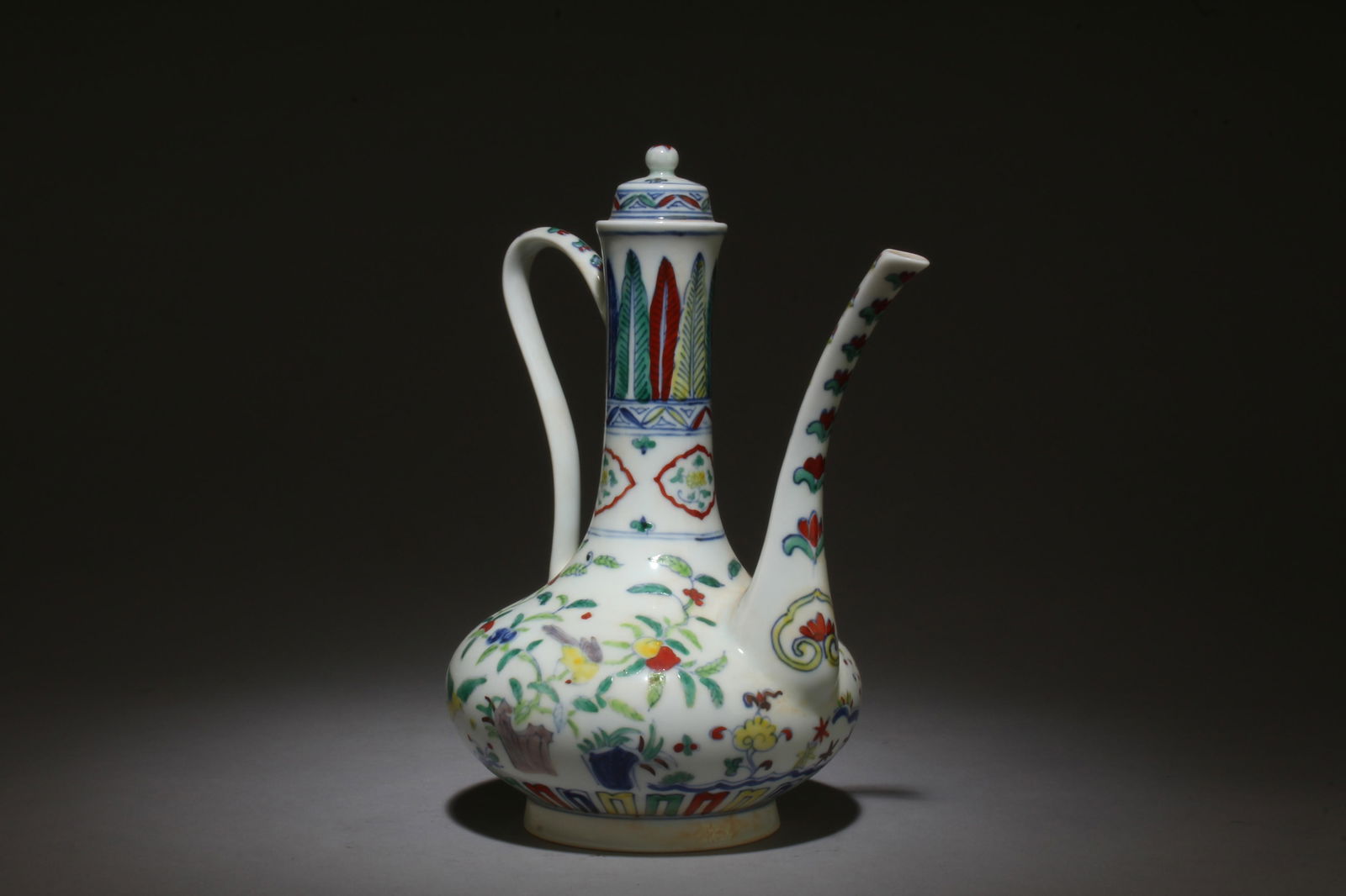 A Doucai Teapot - 6