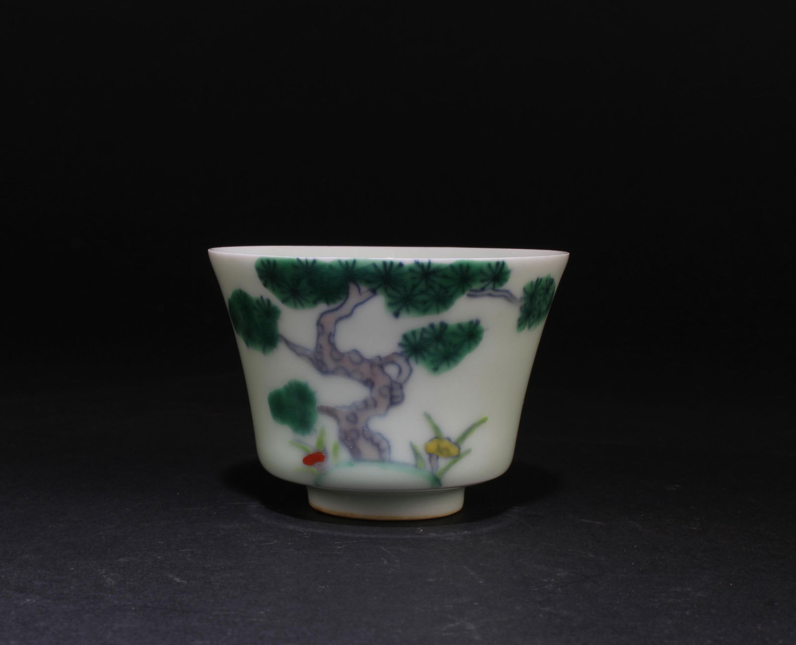 A Porcelain Cup (1 of 6)