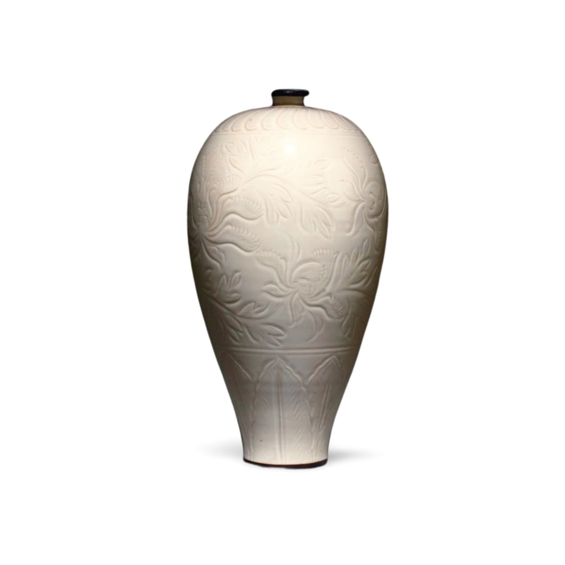 A Dingyao Vase - 2