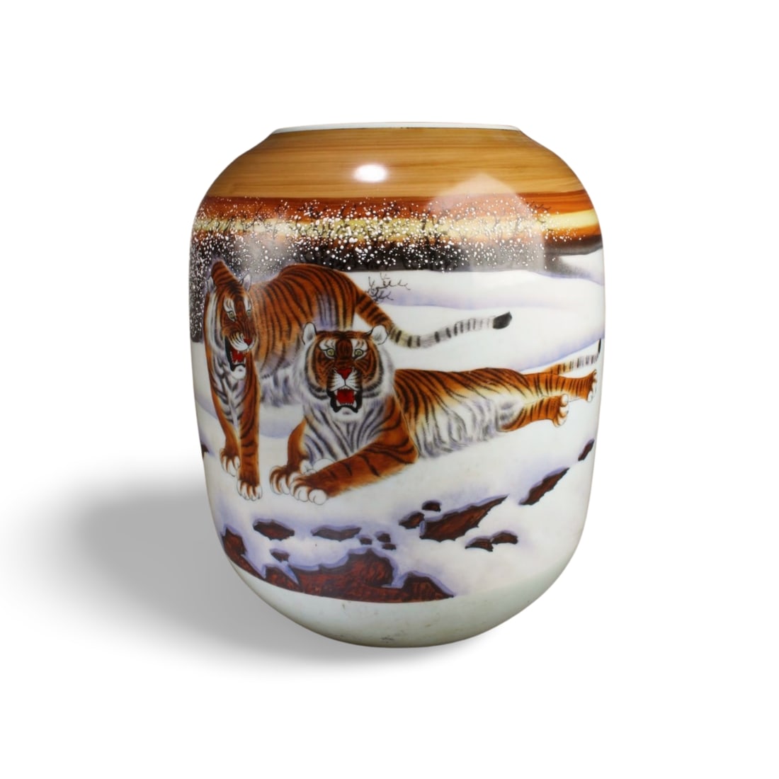 Chinese Porcelain Jar: Chinese Porcelain Jar. Height: 16"