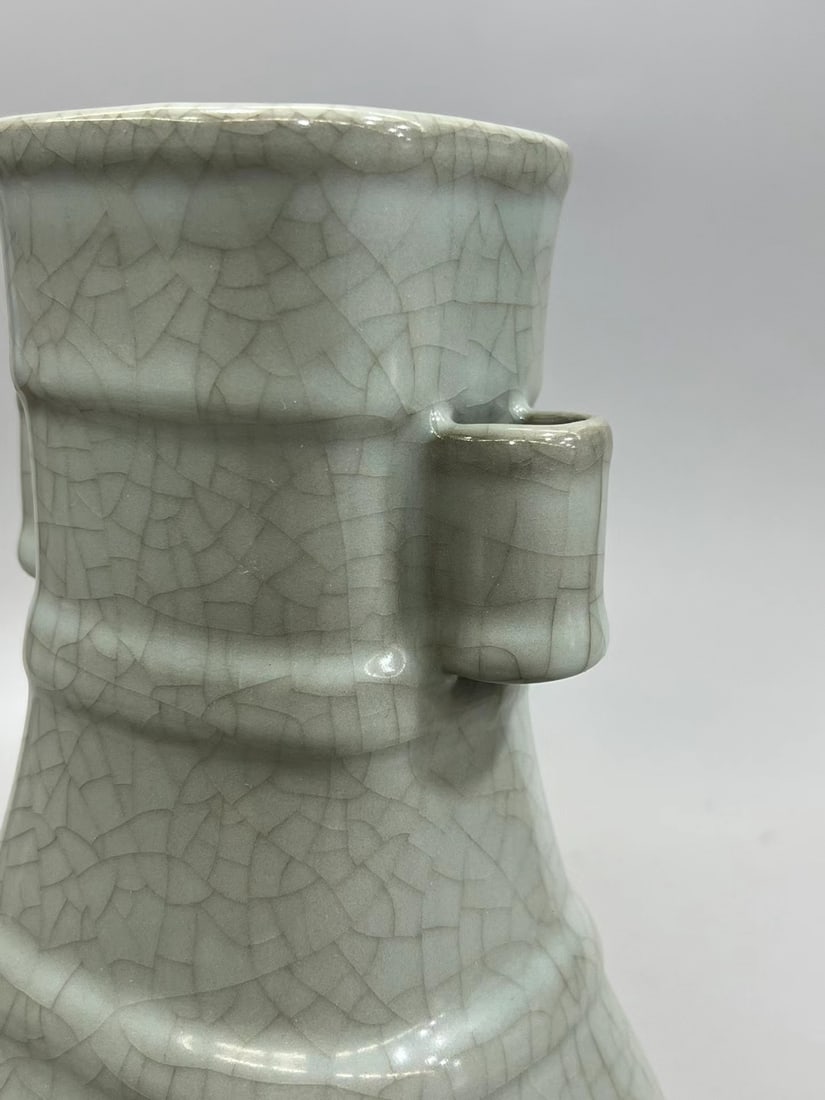 A Crackleware Glazed Vase - 4