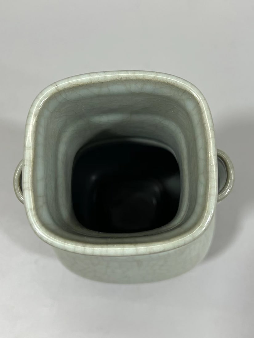A Crackleware Glazed Vase - 6