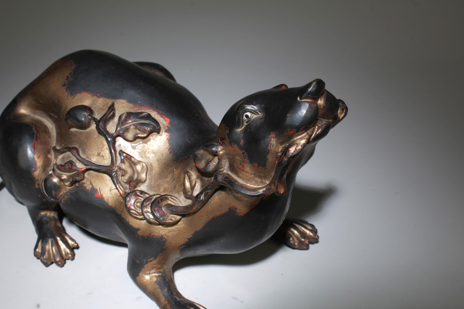 A Bronze Mouse - 3