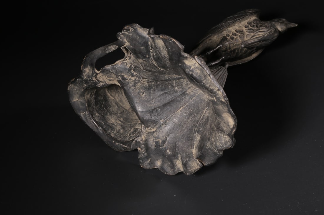 A Bronze Ornament - 9