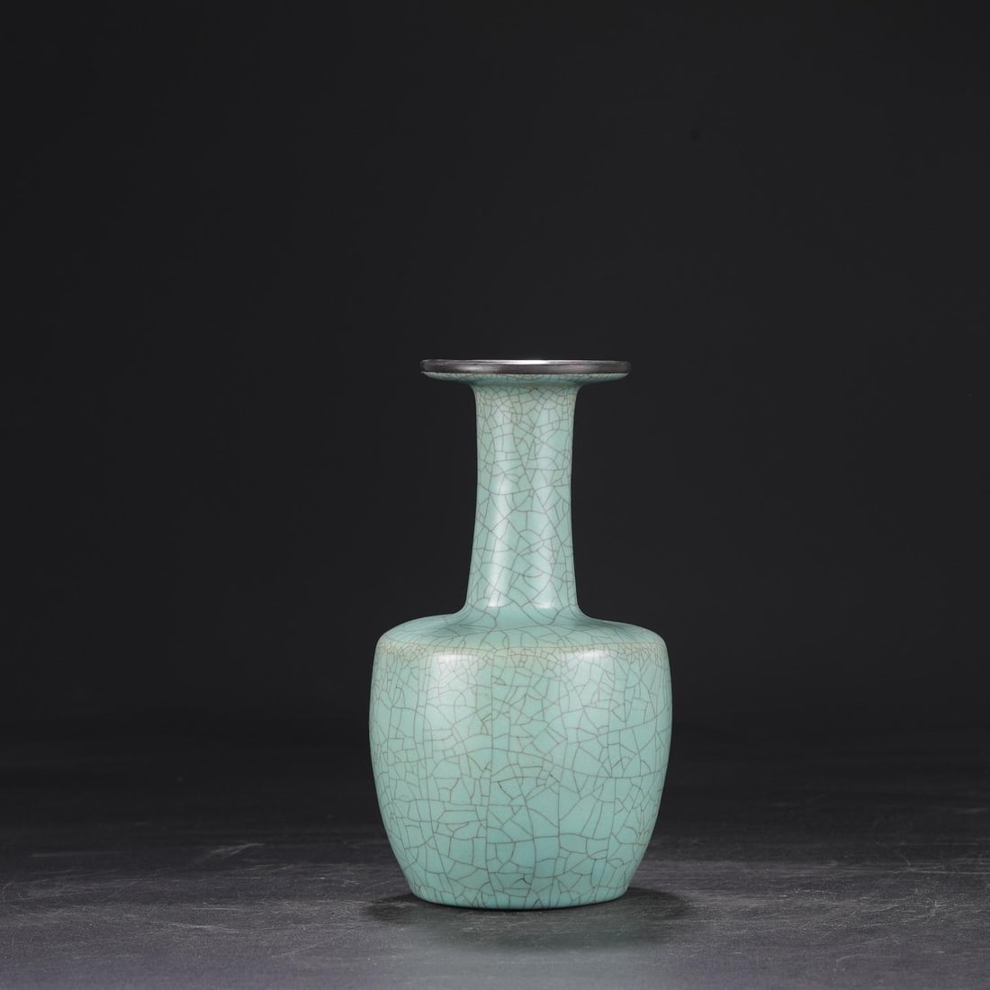 A Ru Ware Celadon Glazed Bottle - 6