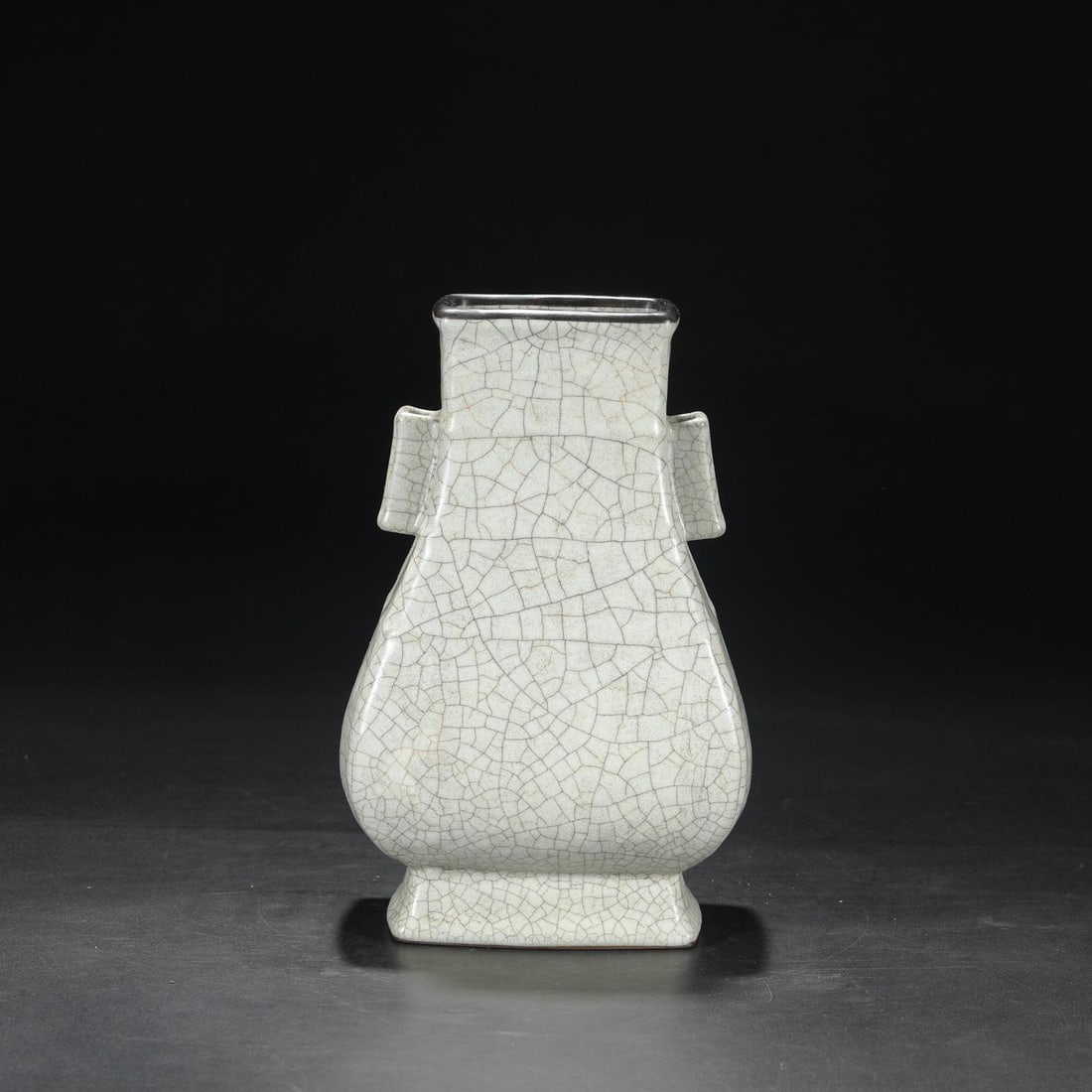 A Ge Ware Celadon Glazed Square-Handled Vase - 2