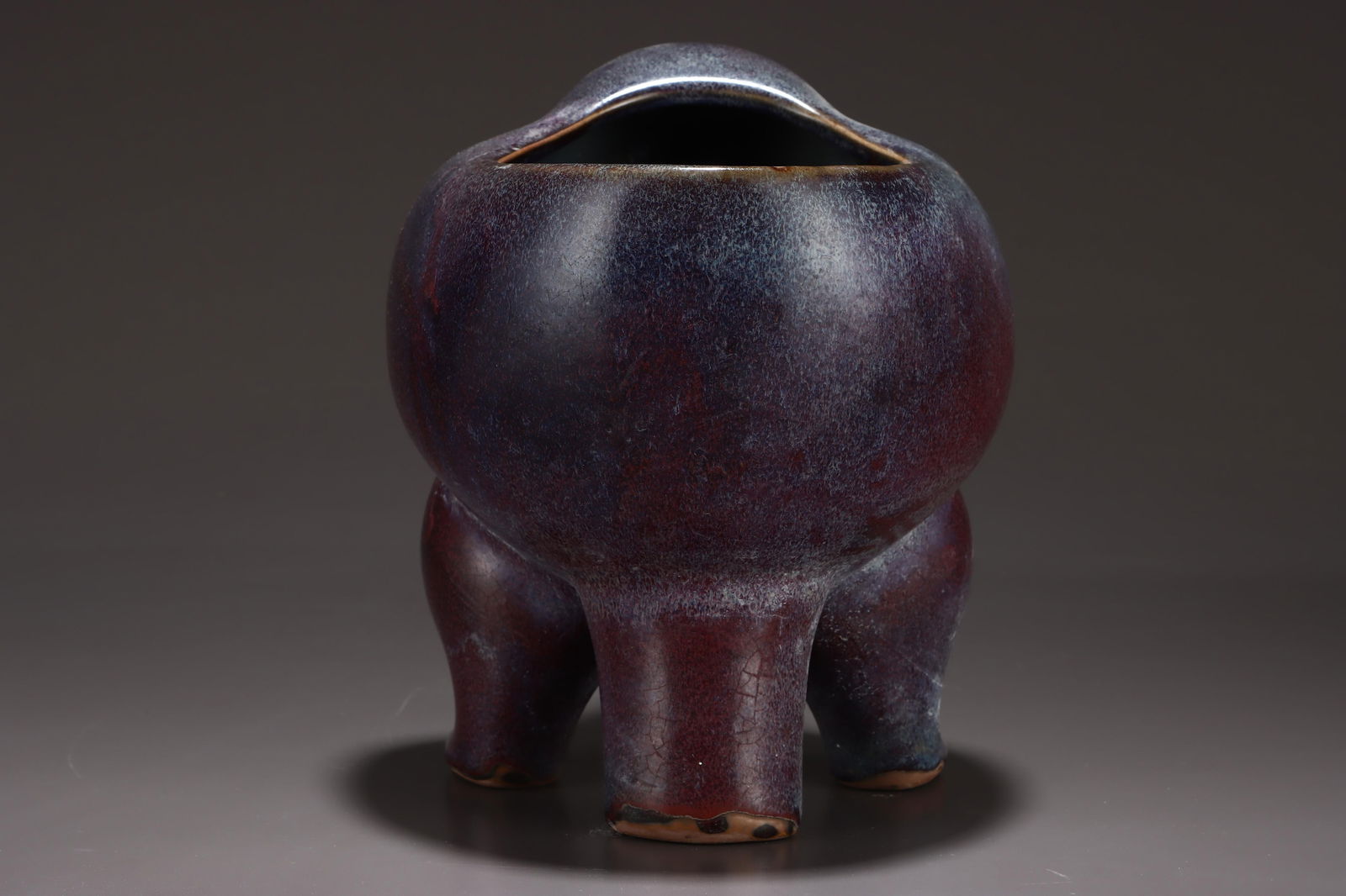 A Jun Ware Purple Glazed Eagle-Form Zun - 5