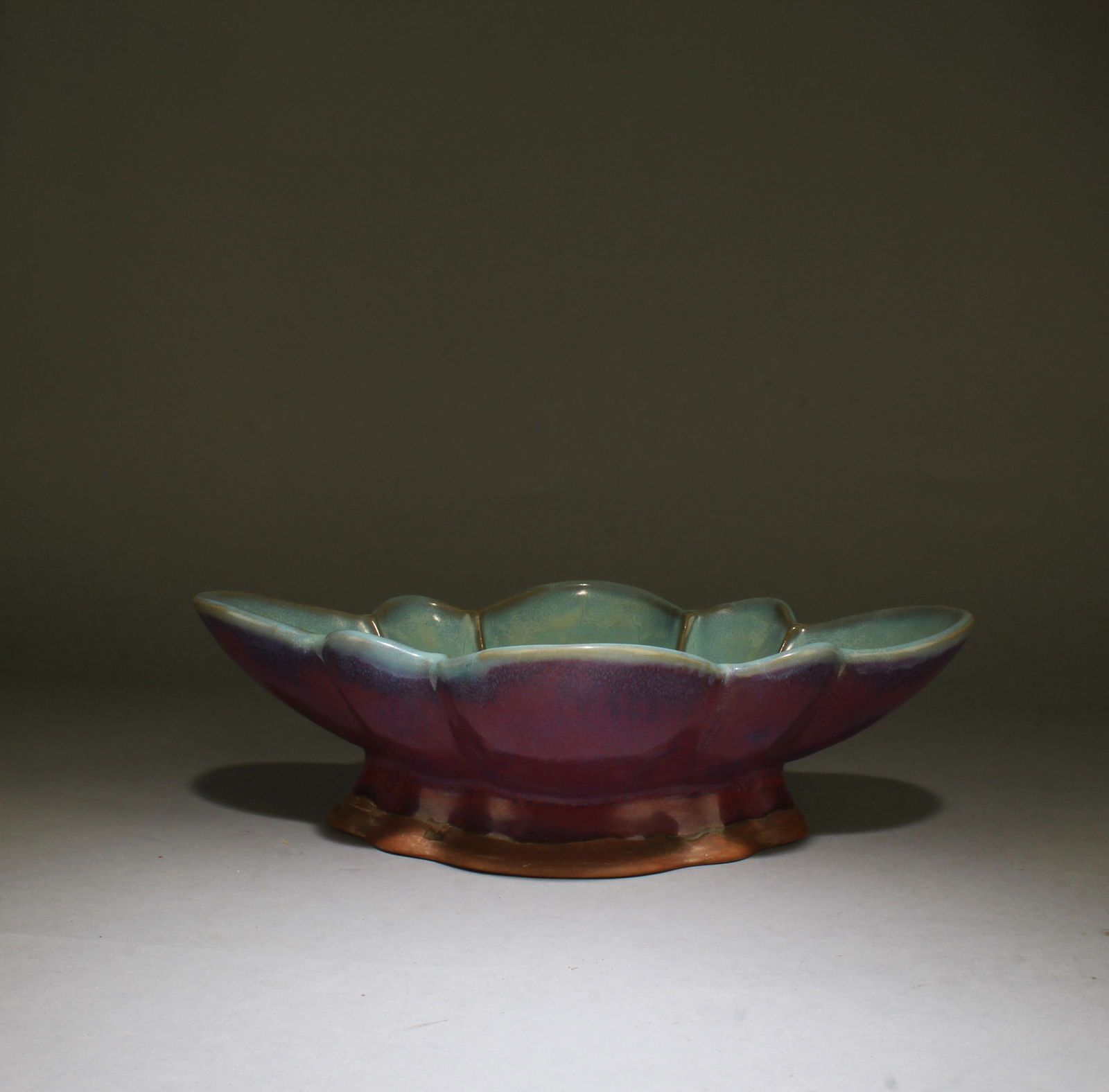 A Jun Ware Ink Washer: A Jun Ware Ink Washer. Seal mark at base. Height: 3.1" Length: 11" Width: 9"