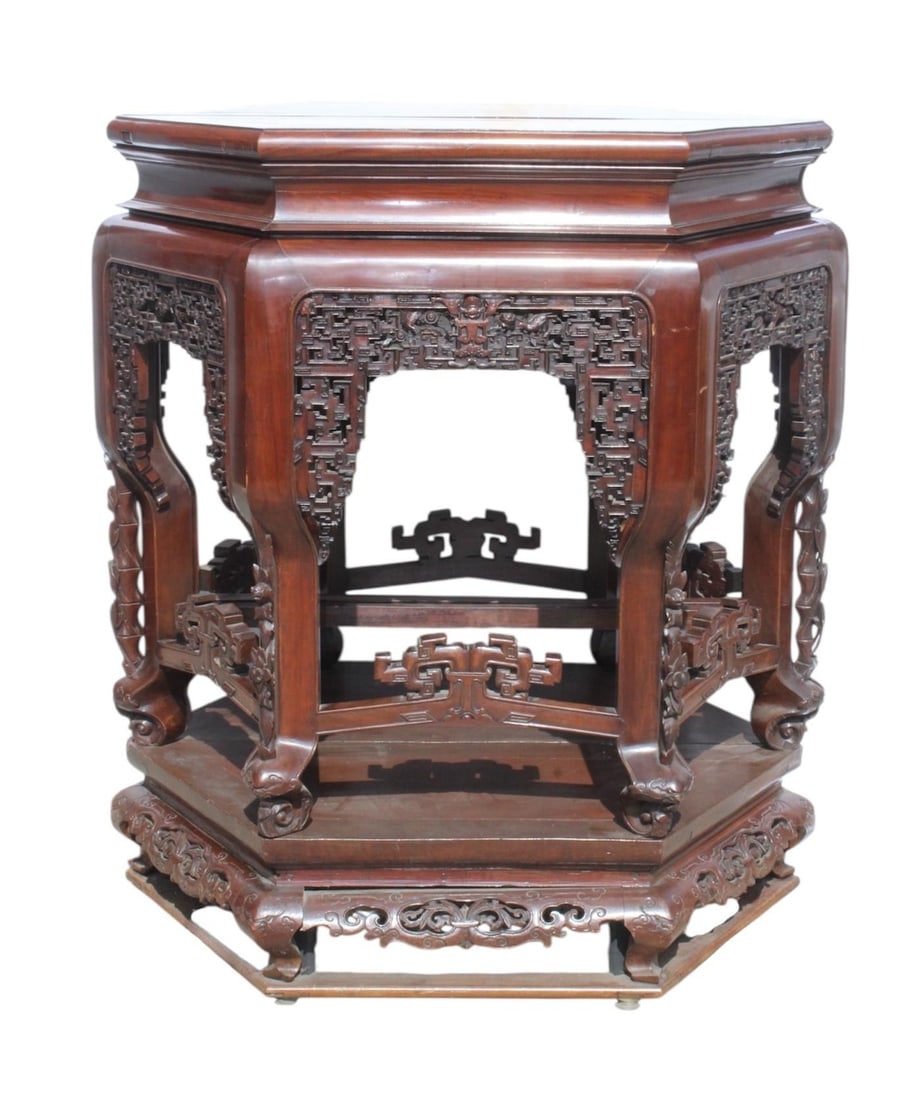 An Big Antique Wooden Table Set: An Big Antique Wooden Table Set. Dimension: 10.5" x 37" x 46".