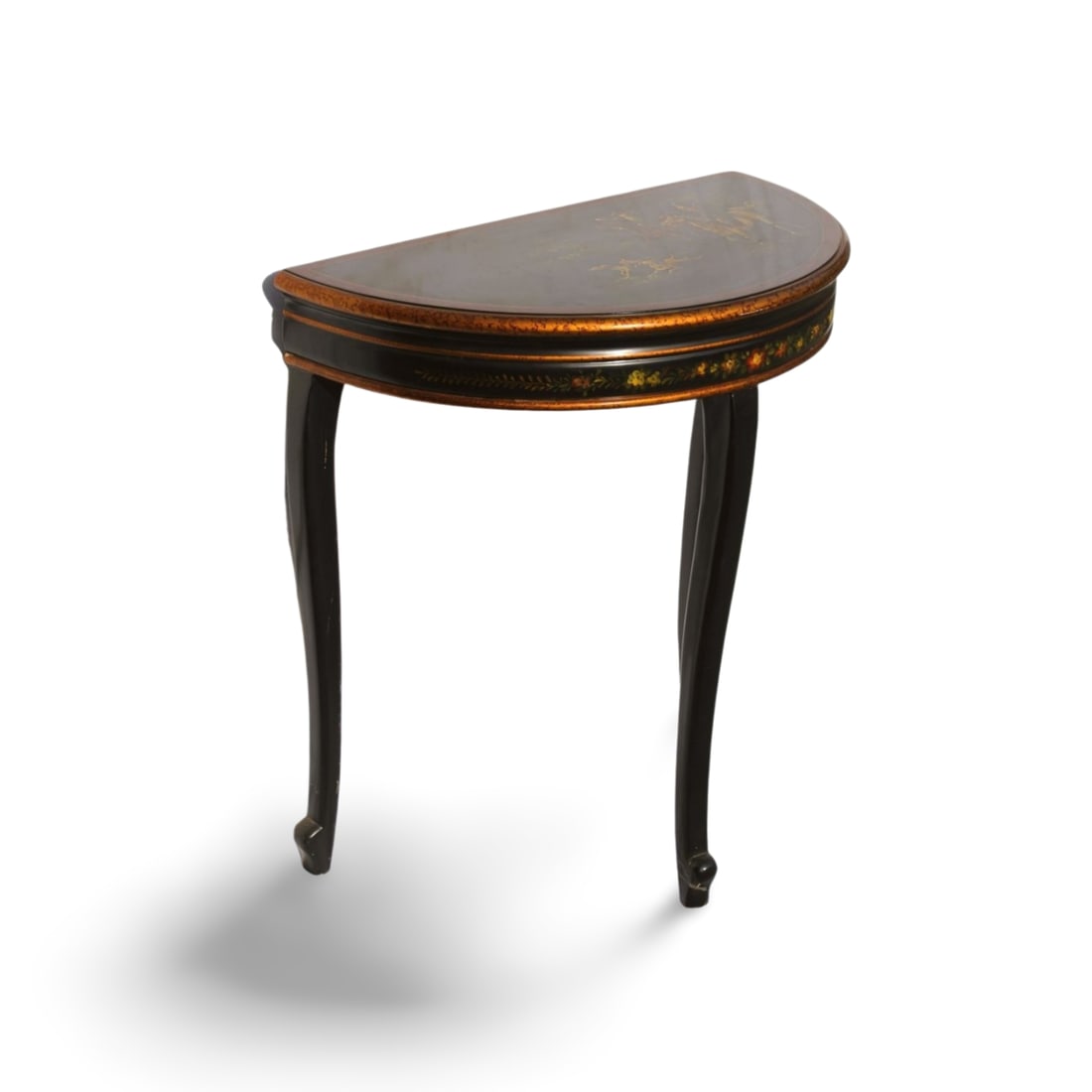 A Lacquerware Side Table - 2