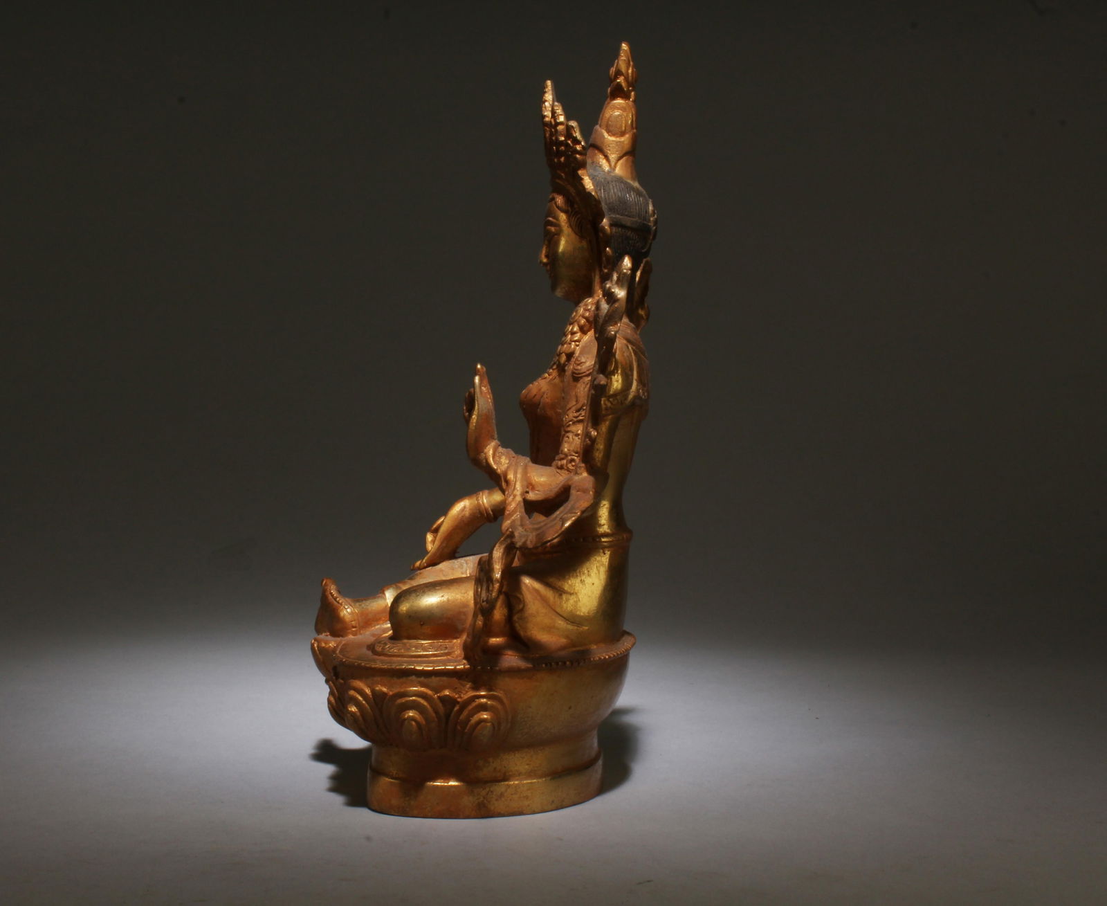 A Bronze Buddhist Statue - 5