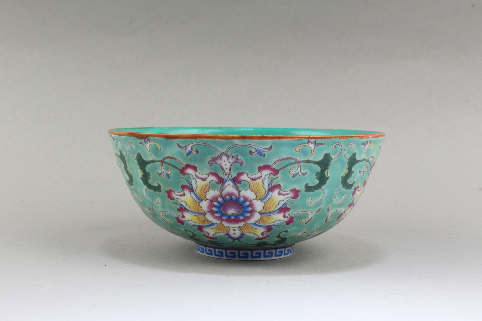 Chinese Porcelain Bowl (1 of 8)