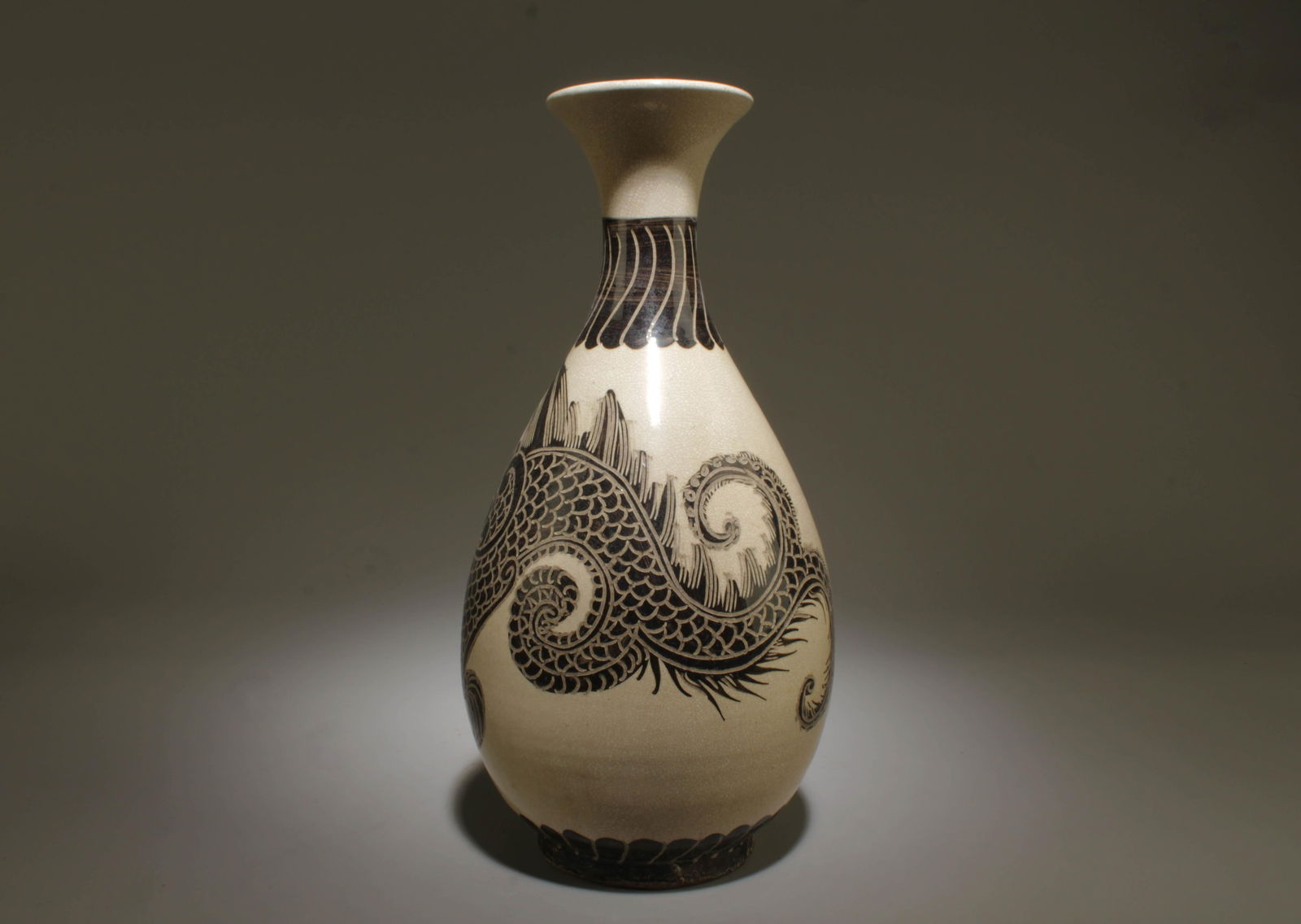 A Cizhou Vase - 2