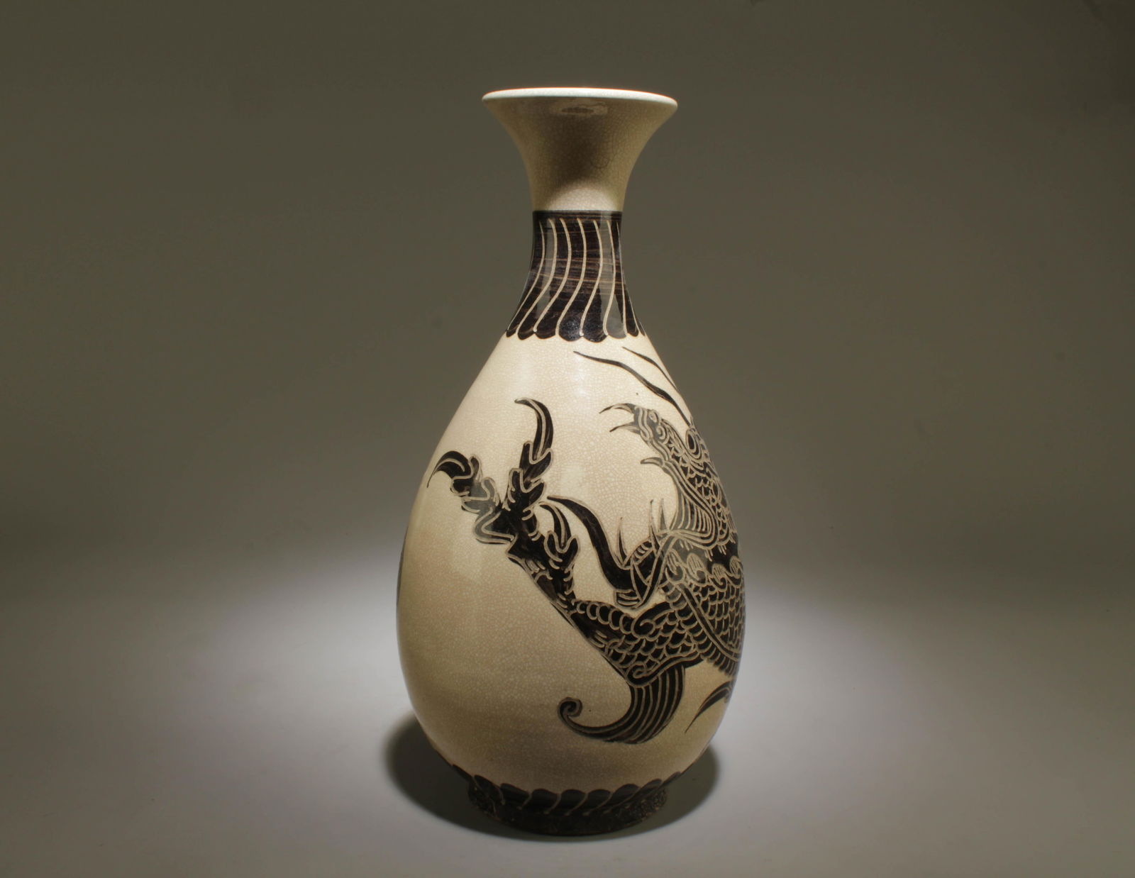 A Cizhou Vase - 3