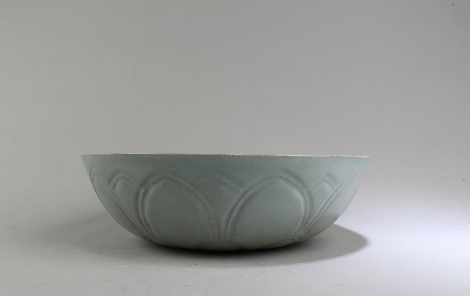 Chinese Ruyao Ink Washer: Chinese Ruyao Ink Washer. Diameter: 9"