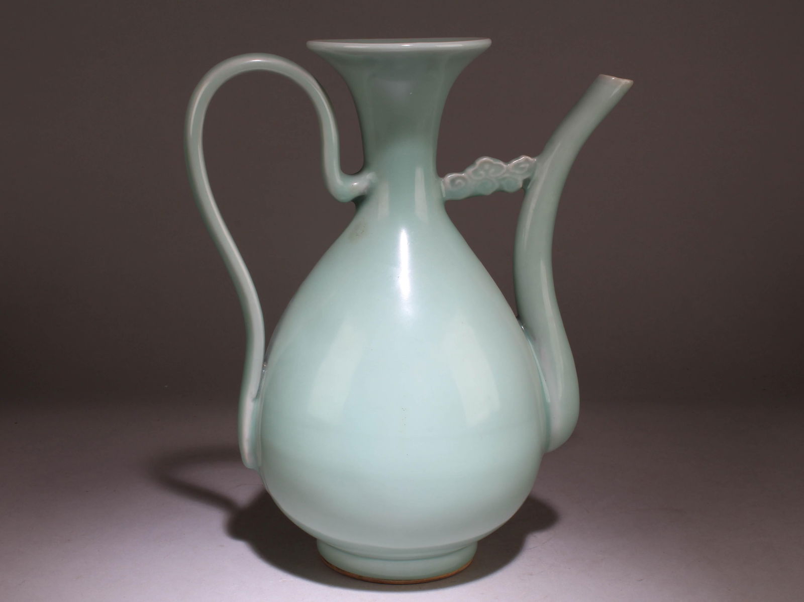 A Chinese GuanYao Teapot (1 of 5)