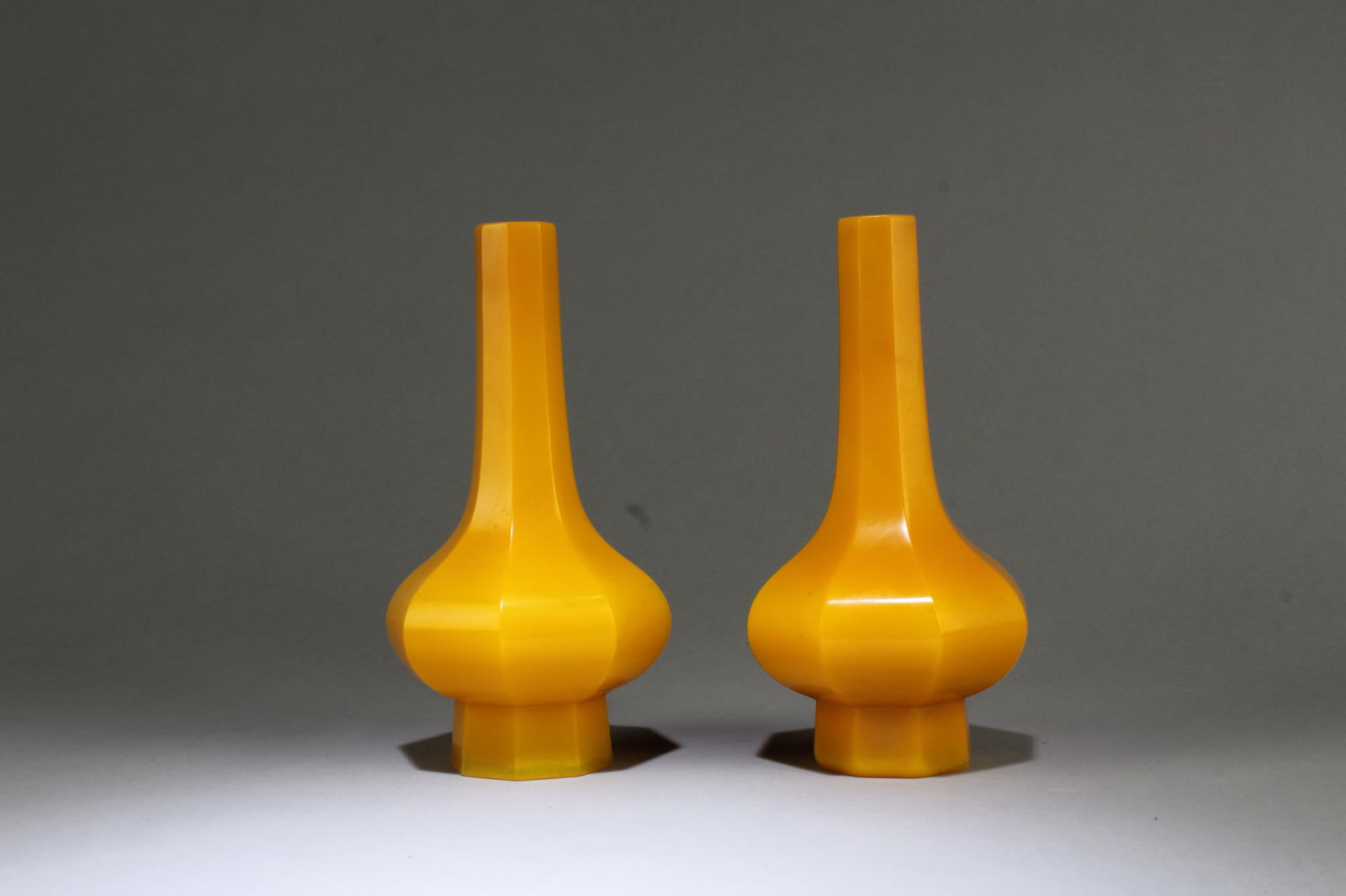 Two Peking glass Vases (1 of 4)