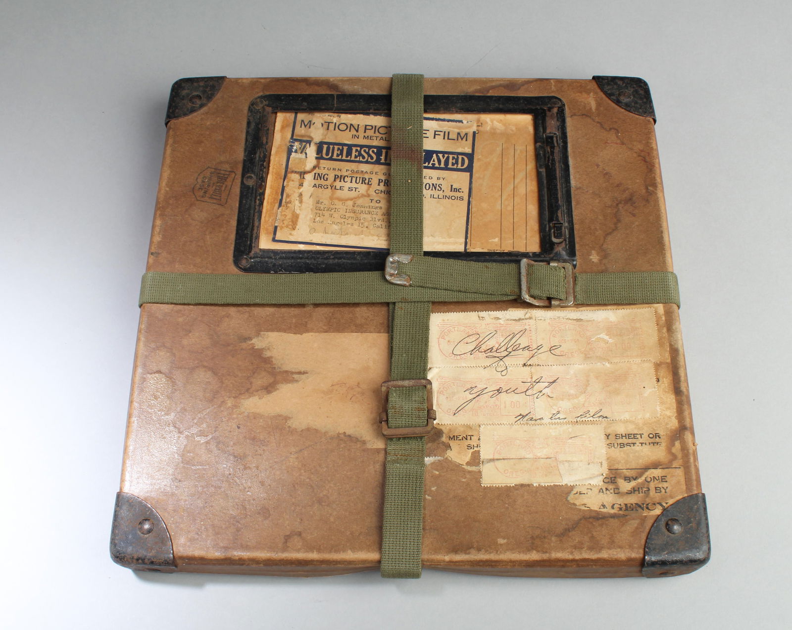 Vintage Camera Old Film: Vintage Camera Old Film. Comes with box. Length: 11.5" Width: 11.5" (box)