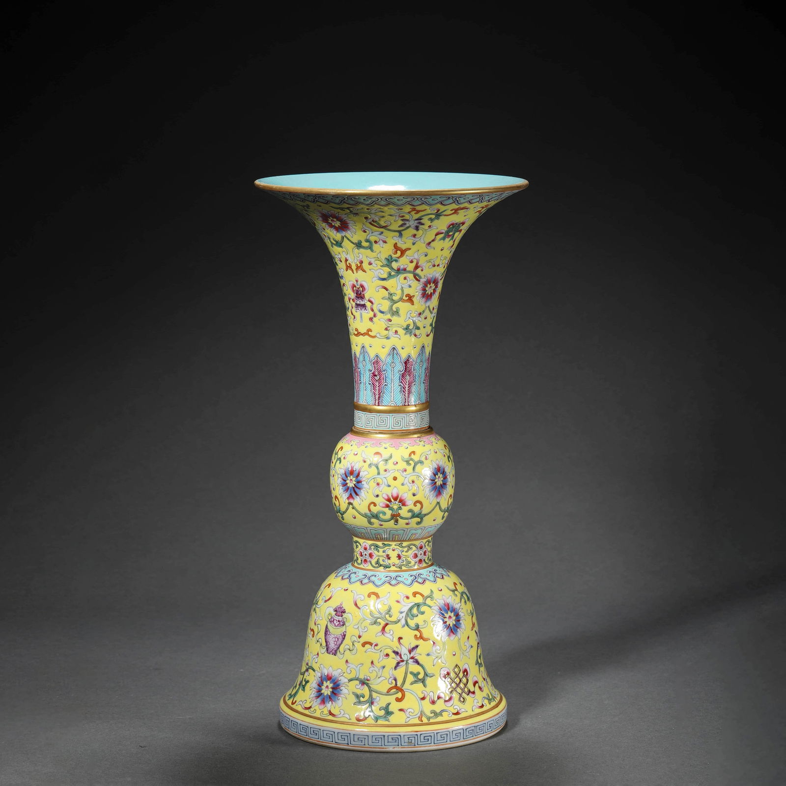 Yellow-ground Famille Rose Interlocking Beaker Vase: Yellow-ground Famille Rose Interlocking Beaker Vase. Diam.5.71" Height:11.81"