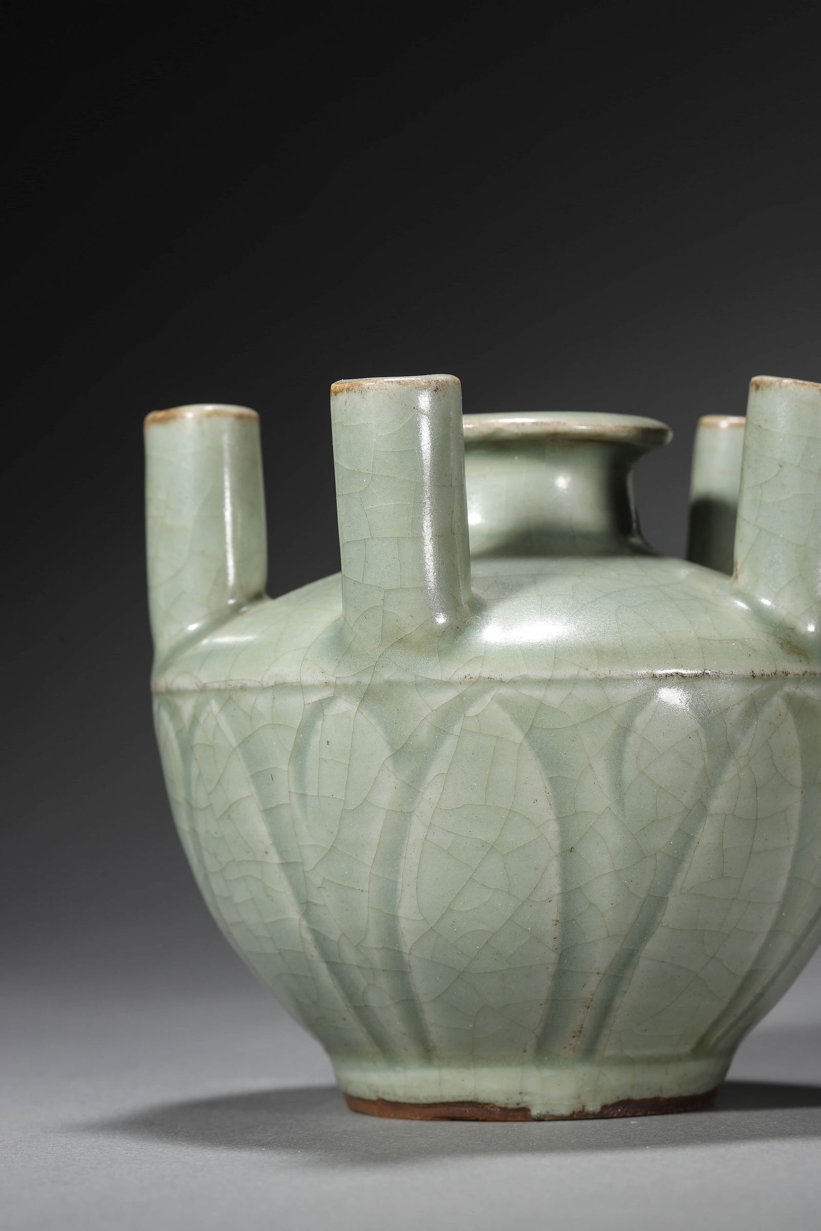 Longquan Kiln Five-Spouts Vase - 3