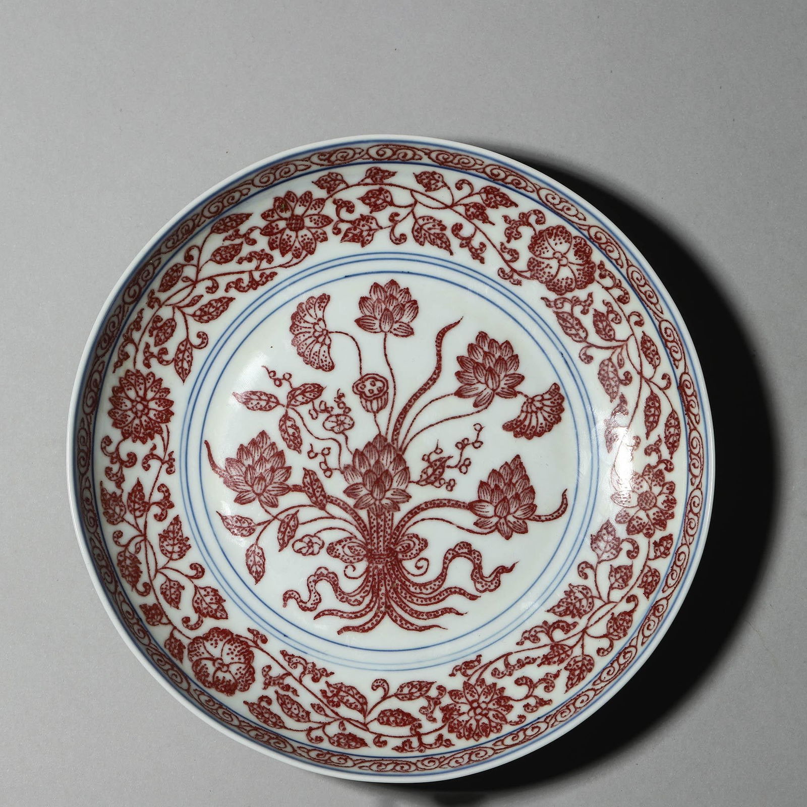 Copper-Red Glaze Floral Plate: Copper-Red Glaze Floral Plate. Diam.8.86" Height:1.57"