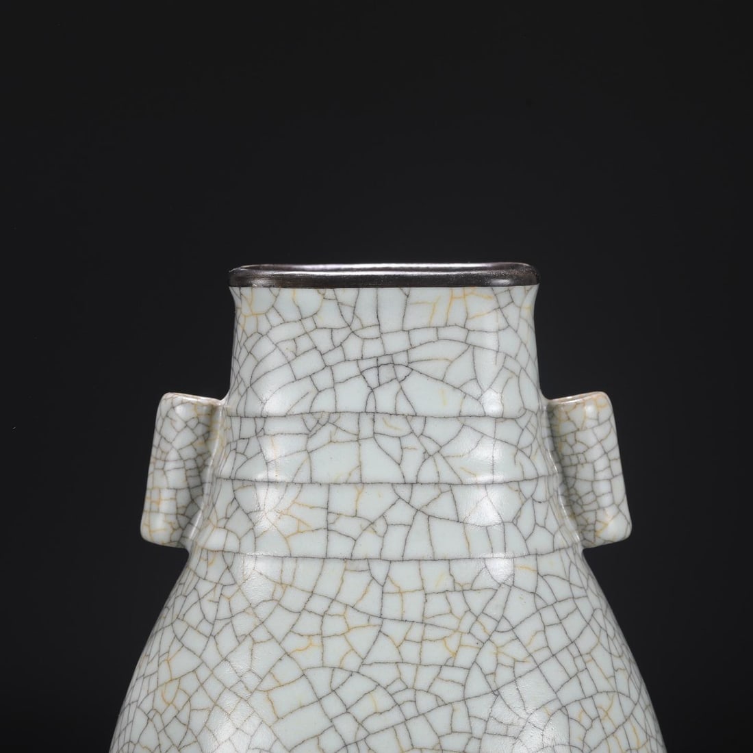 A Ge Ware Celadon Glazed Large Handled Vase - 3